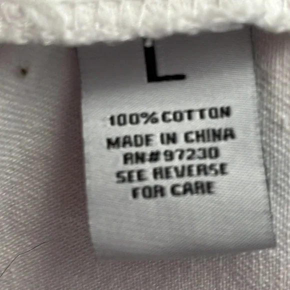 ALMOST FAMOUS White Distressed Jean Jacket, high waisted - Picture 4 of 5